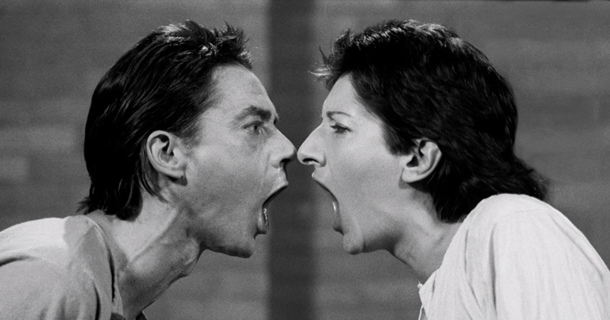 Read more about the article MARINA ABRAMOVIC AND ULAY: LOVE AS A PERFORMANCE ART