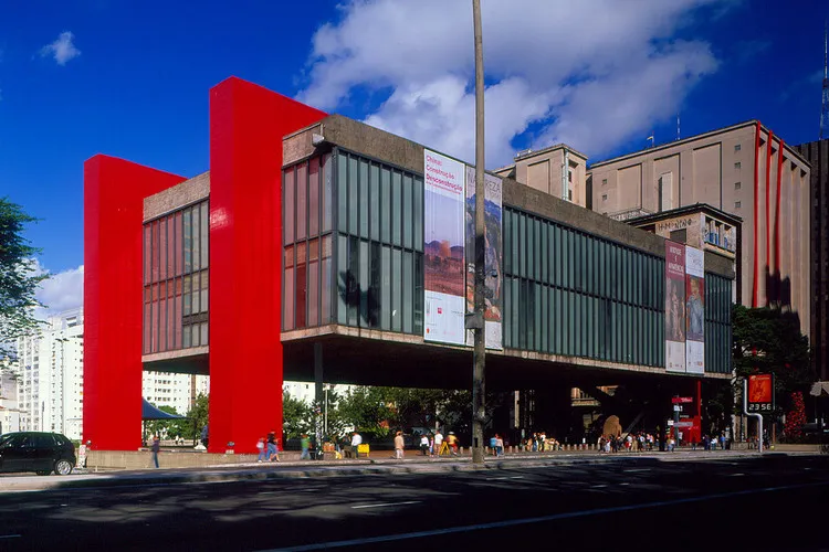 São Paulo Museum of Art (MASP) lina bo bardi