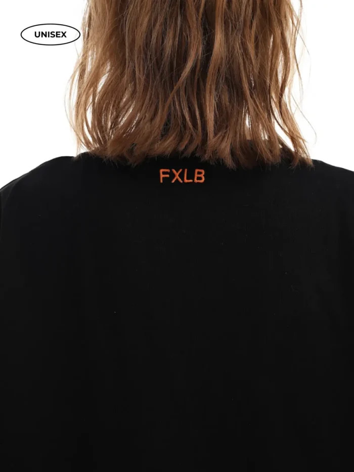 OVERSIZED BLACK TEE - Image 10
