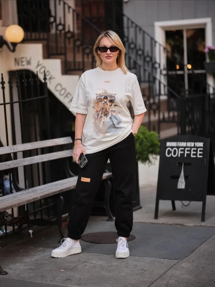 ECRU T-SHIRT "LOVE WINS" - Image 8