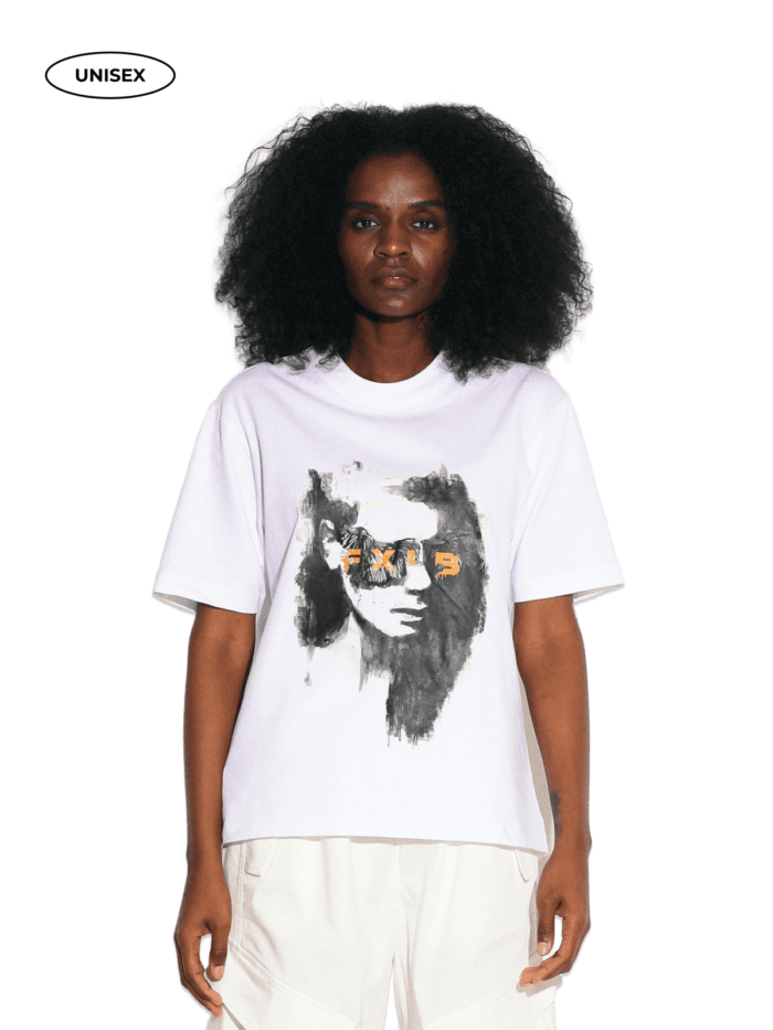 WHITE TEE SHORT