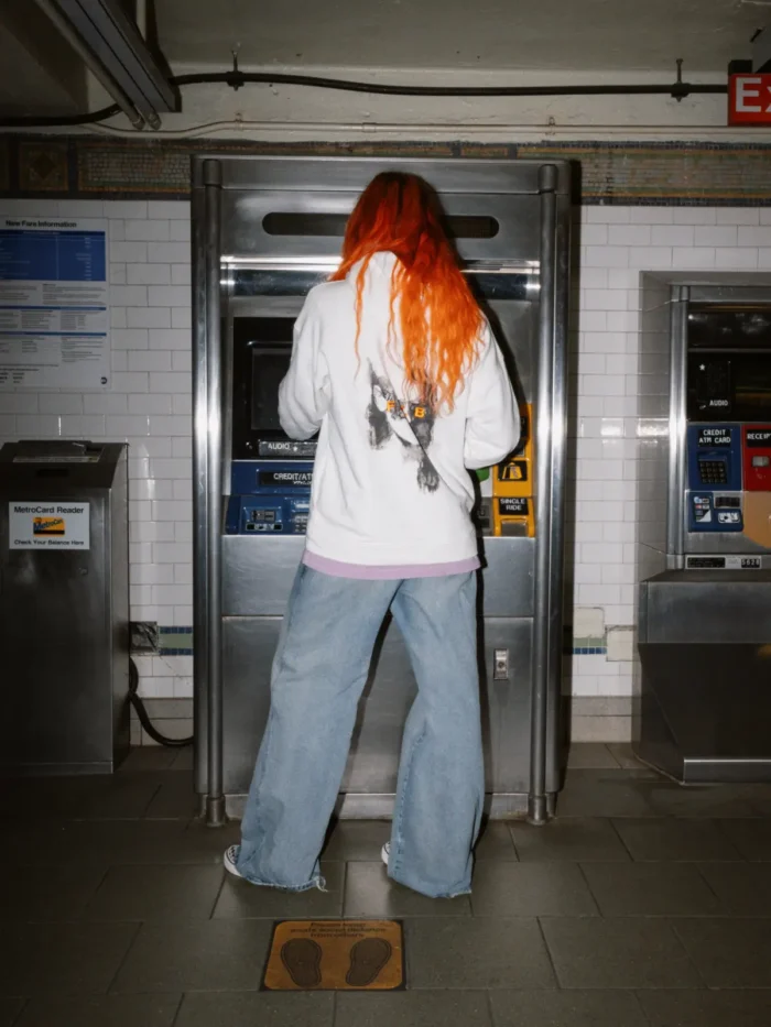 WHITE FLEECE HOODIE - Image 9