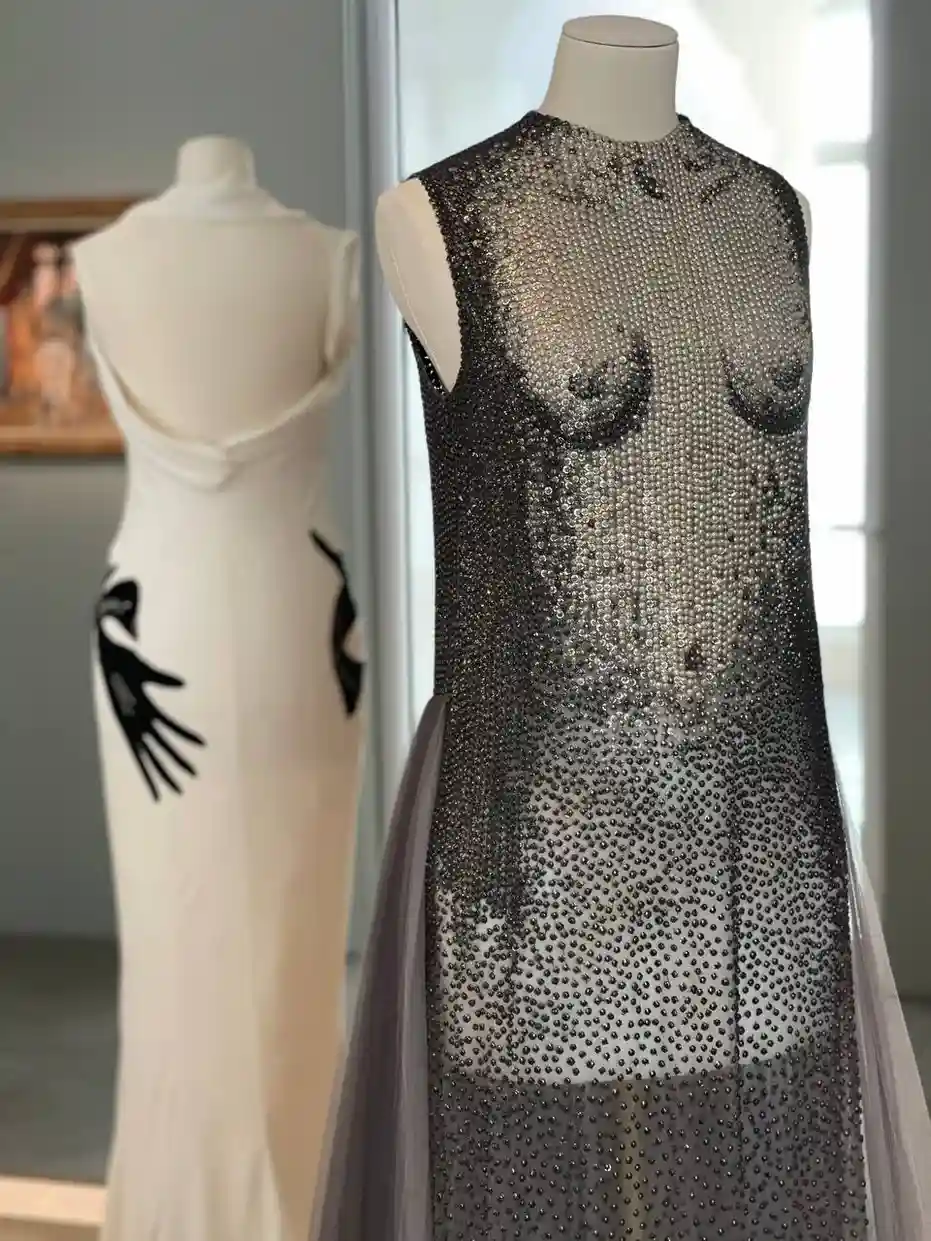 upload-b15d64eb-f684-43ba-a641-4395843053ed (1)