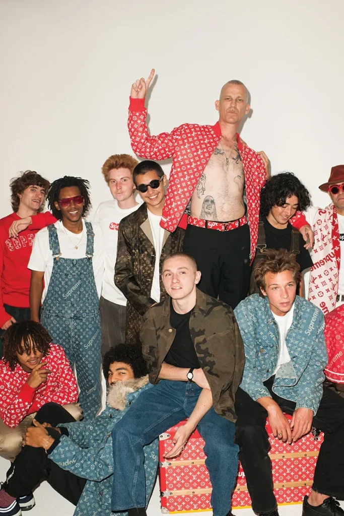 STREETWEAR
