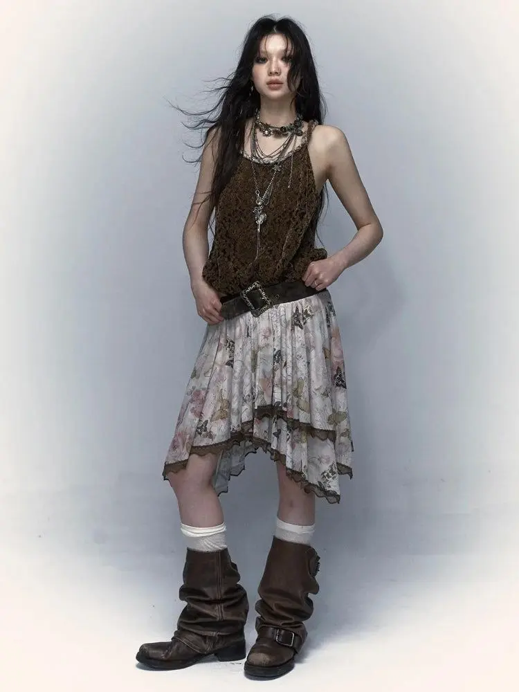 A girl showing Fairy Grunge Aesthetic clothing.