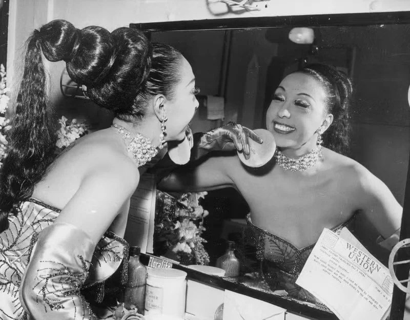 Josephine Baker image