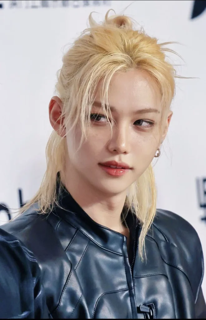 A Korean actress with a Korean wolf cut