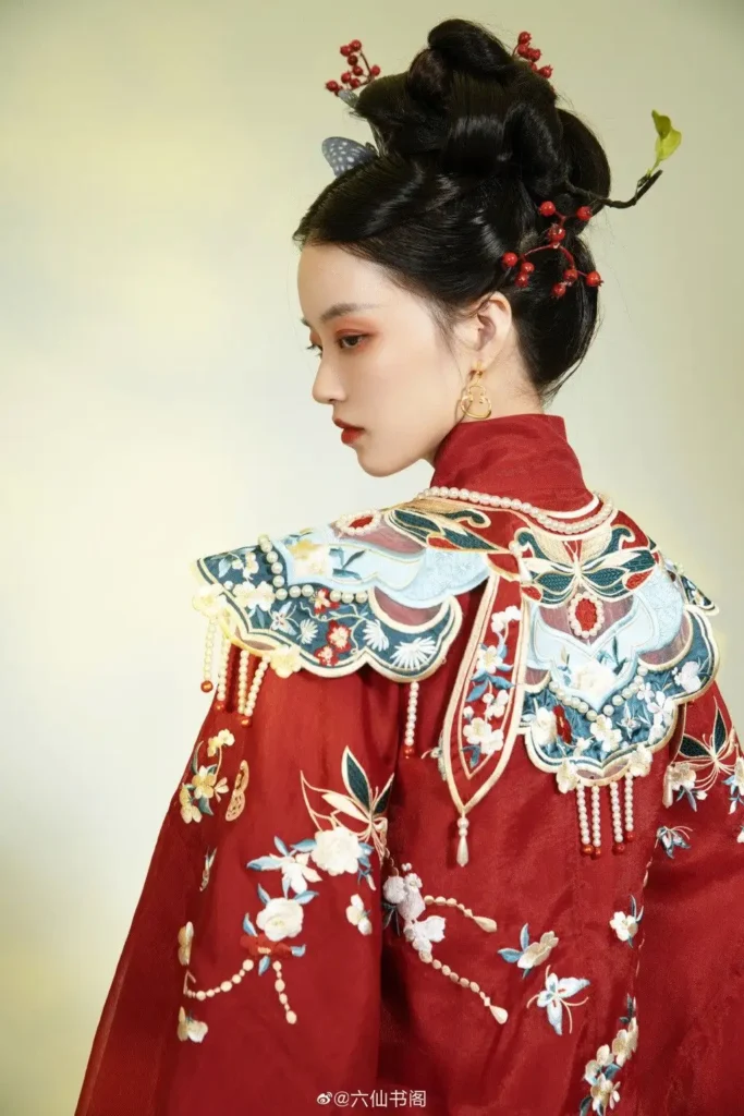 a girl with famous chinese embroidery dress