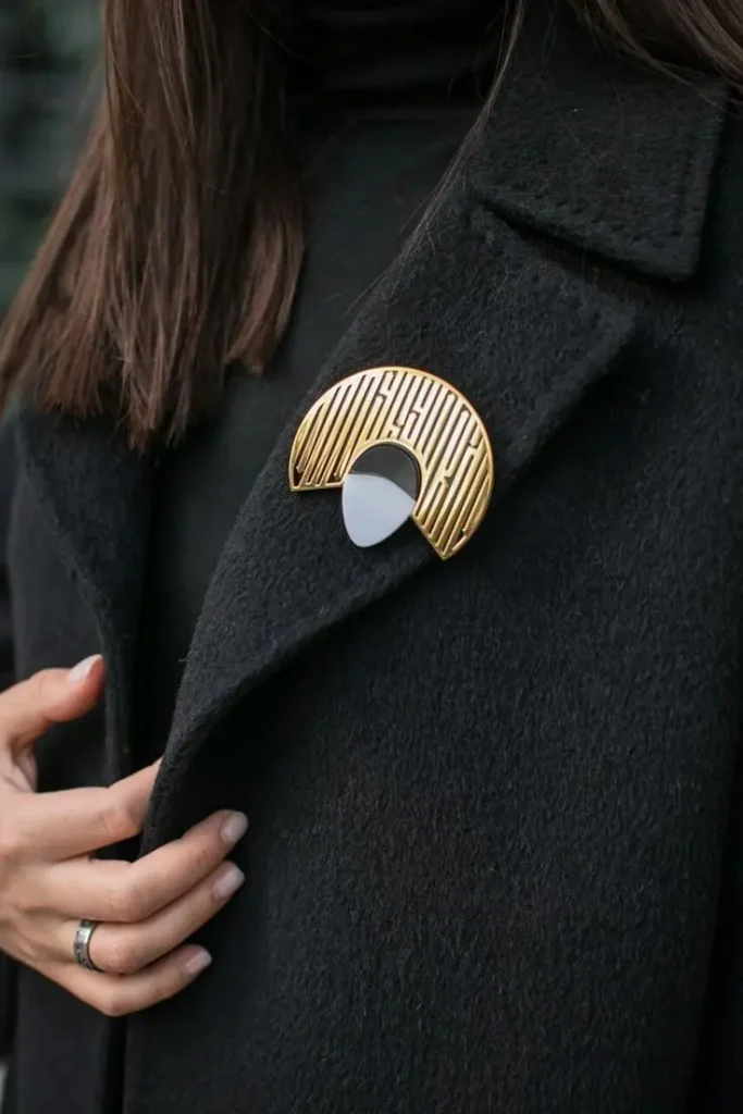 geomatric art brooch