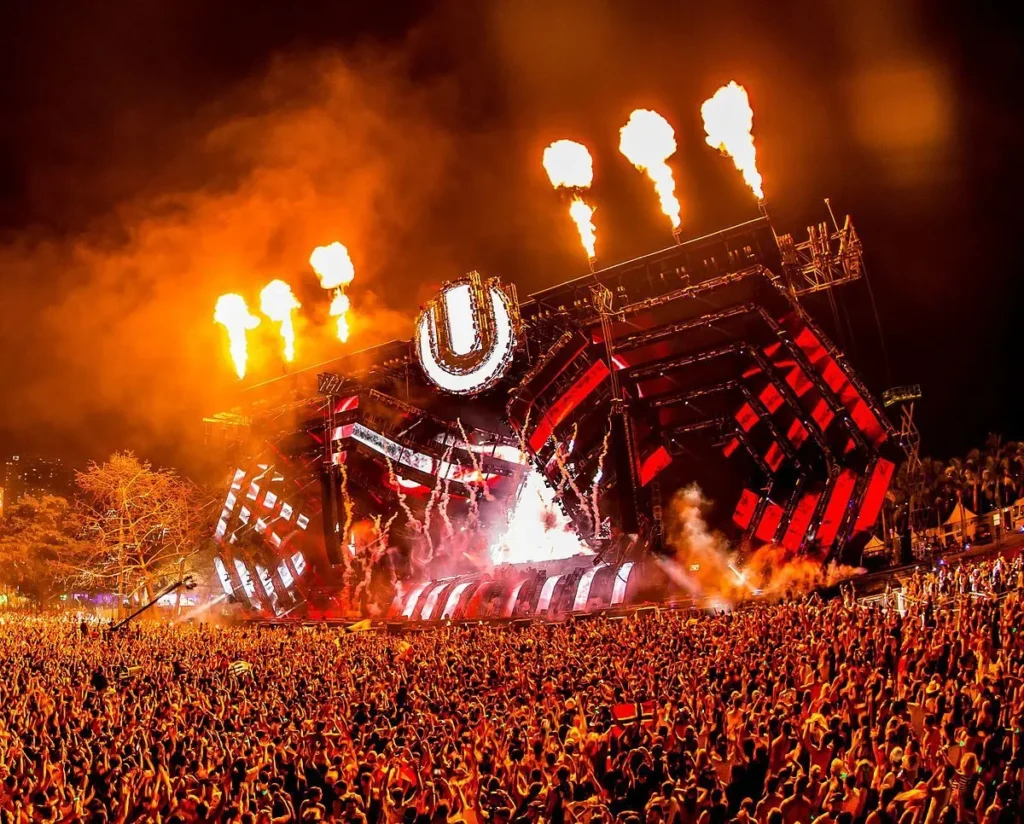 Ultra Music Festival crowd