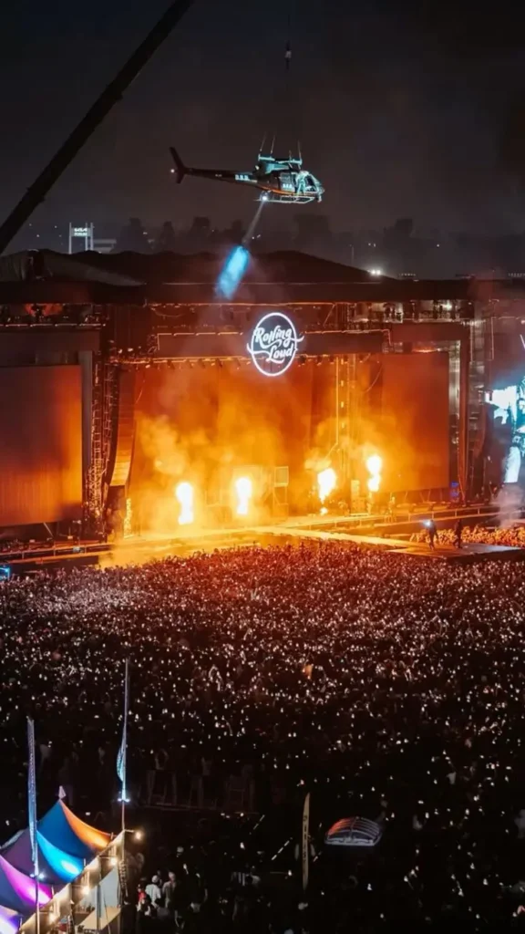 Rolling Loud festival crowd