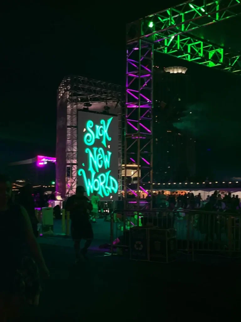 Sick New World Crowd