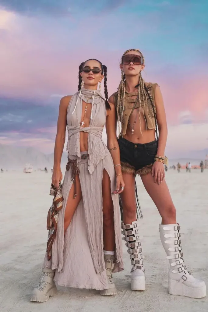 2 girls wearing bhomian and nomadic fashion look on burning man