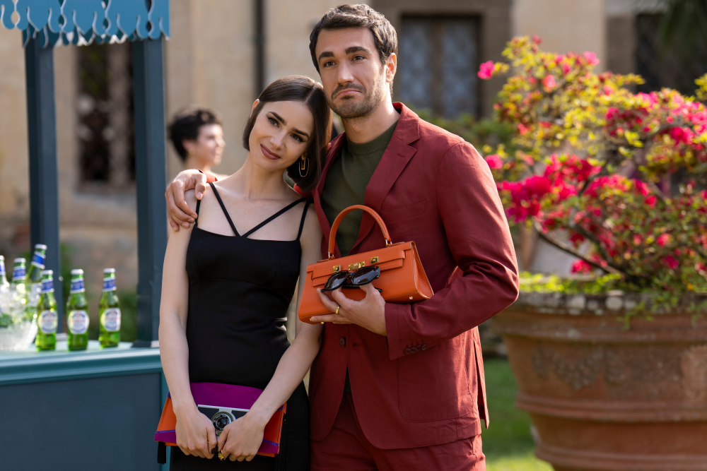 Lilly Collin with a man