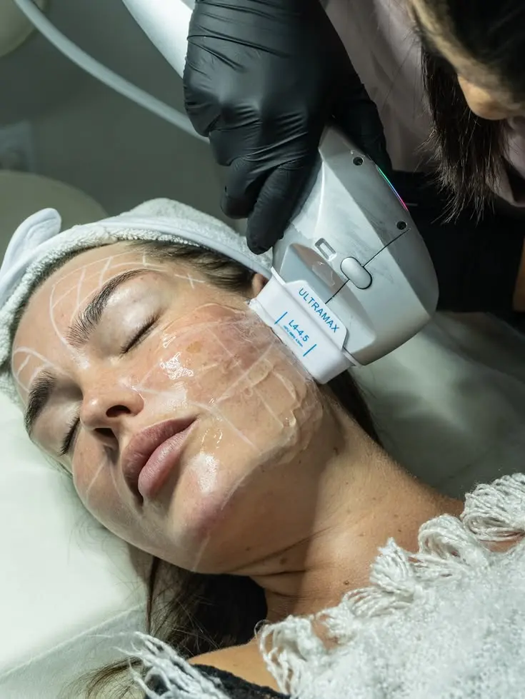 Non-Invasive Beauty Treatments