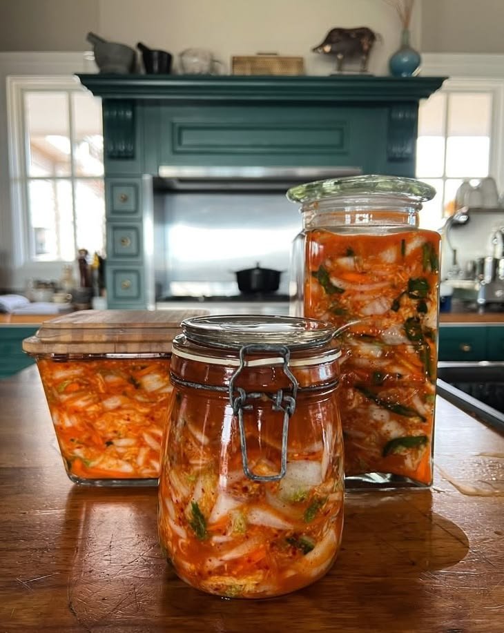 3 kimchi jars