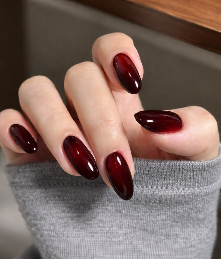 Burgundy Cat-Eye Nails
