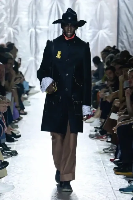 upload-11c93522-547e-4011-be1f-40909b358ff1 (1)